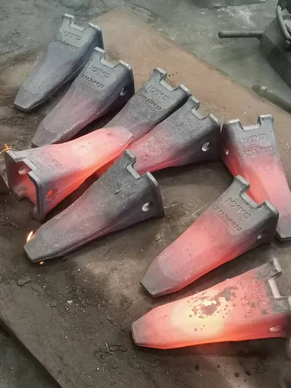 OEM Doosan Excavator Bucket Tooth Dh500 for Backhoe Excavator Spare Parts Tooth Point, Rock Bucket Teeth, 2713-1236RC Forged Excavator Teeth